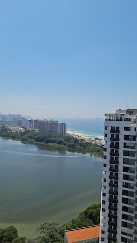 Cobertura duplex em frente a praia e com 3 suites