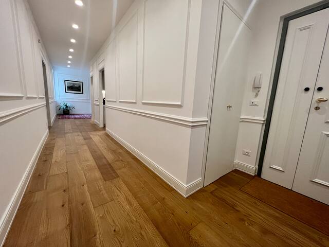 Newly renovated luxury flat in central Florence gallery image 4