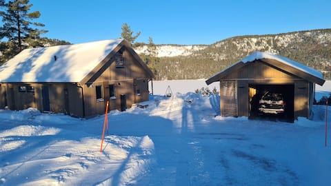 New cabin for Fishing, Hike, Bike, Ski and Yoga