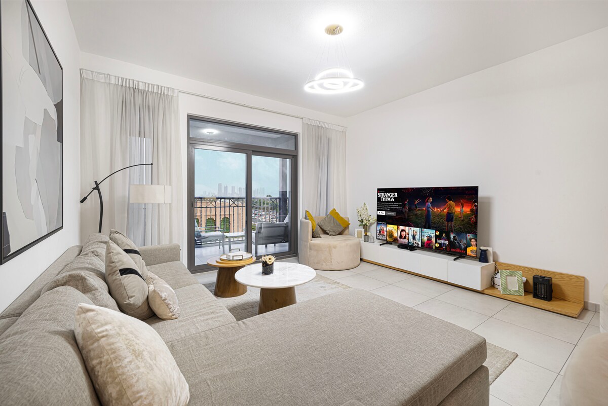 Top Airbnb: Peaceful 2BR Retreat Near Burj Al Arab in Umm Suqeim Third