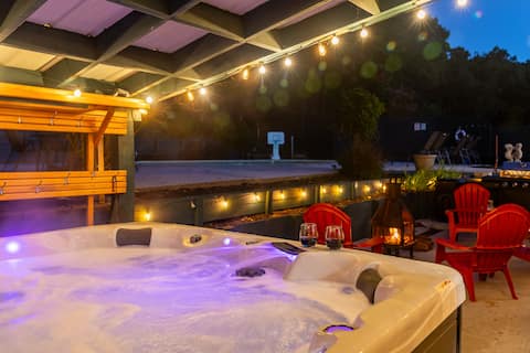 Hot Tub | Game Lounge | Fire Pit | Sleeps 14