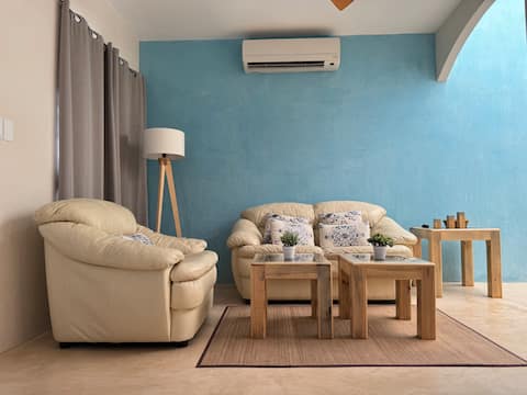 Top performing Airbnb: Casa Mykonos in Fraccionamiento Las Américas Ii