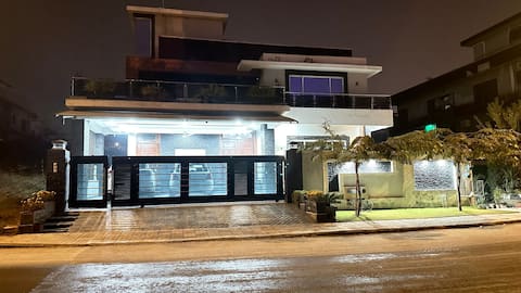 Jays Guest House.
