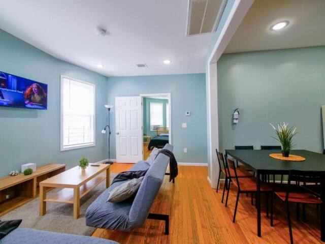 Cozy Jersey City Retreat – 3BR Apartment near NYC gallery image 2