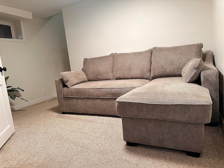 The “V” Guest Suite | Private 2br/1b Near Zion - Orderville, UT