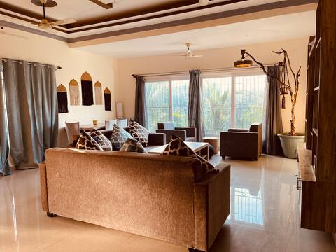 Scenic Valley View-Spacious 2BHK