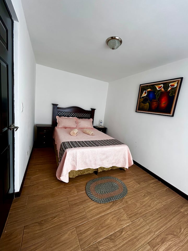 غرفة النوم 2