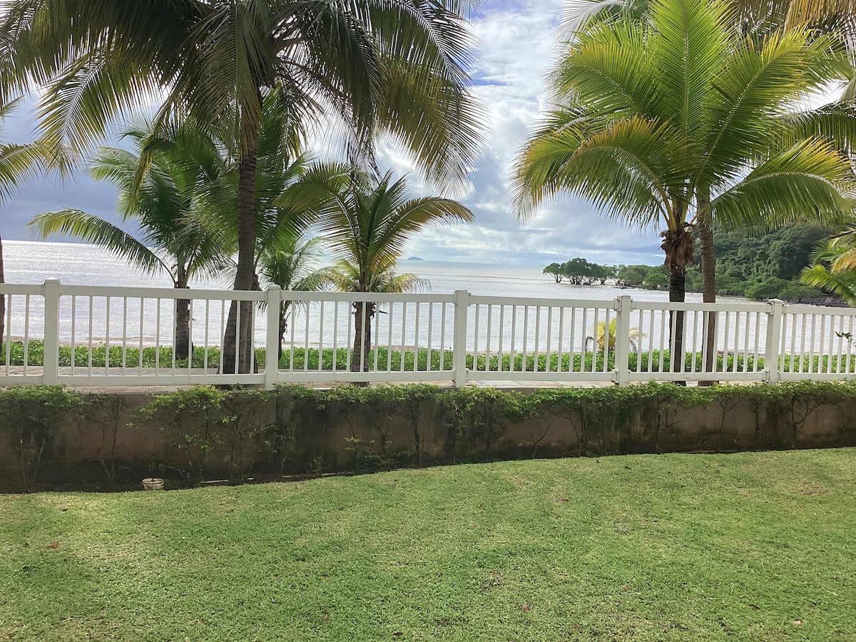 Open Pacific Ocean view