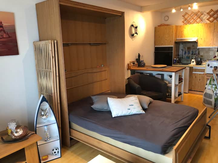 Ambienti i dhomës së gjumit