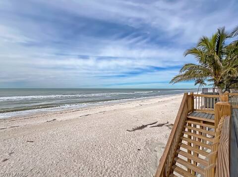 Beachfront Oasis