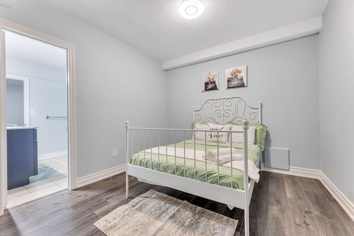 غرفة النوم 8