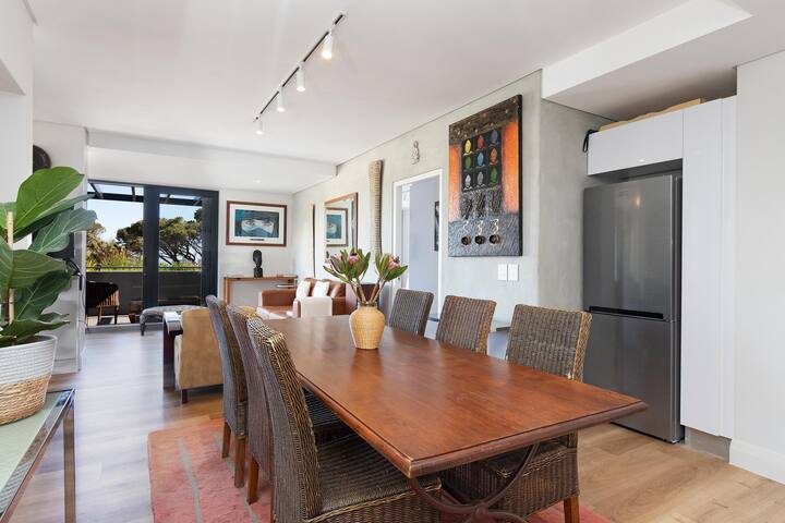 Alta Bay Penthouse gallery image 2