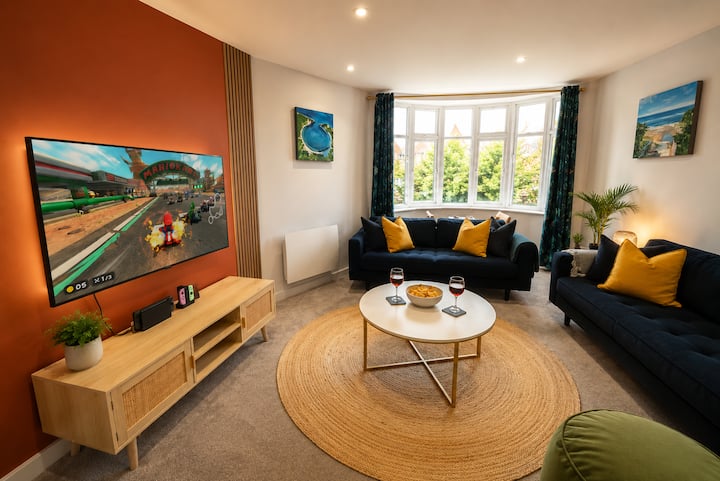 3 Bedroom- Bournemouth Gem - Near Beach & Town - Bournemouth