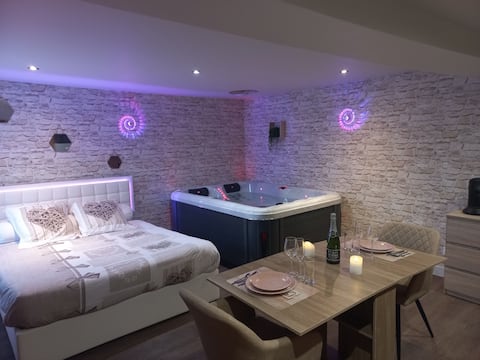 Adeline's Suite, 45 min from Beauval Zoo