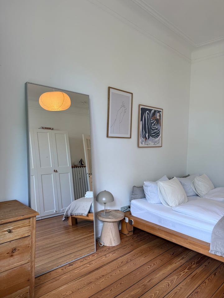 غرفة النوم 1