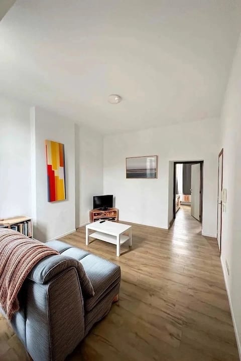 Top Airbnb: Jumet 242 C Bruxelles-charleroi-airport in Charleroi