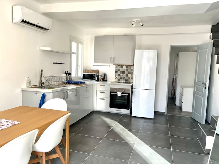 Appartement Avec 3 Lits, Jardin, Parking, Clim - Velaux