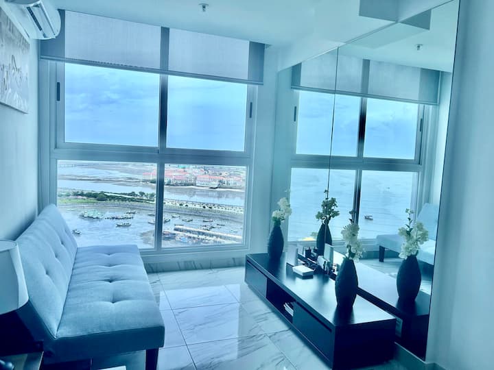 Cute Ocean Front Apt With Infinity Pool - Panama