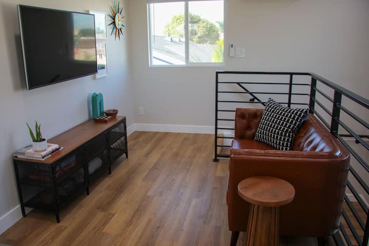 Torrance Bungalow - Gardena, CA