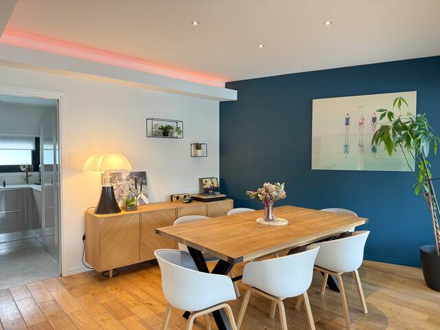 Villa d’architecte avec piscine. gallery image 5