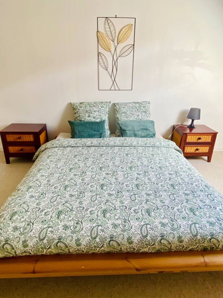 Dhomë gjumi 1