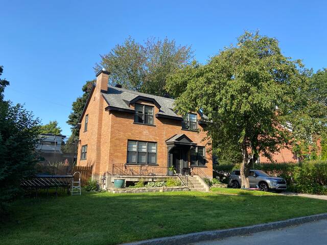 La Maison de Suzana, piscine – idéal pour famille