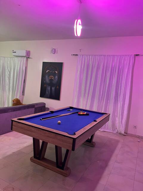 Dakar pool villa 500 meters beach