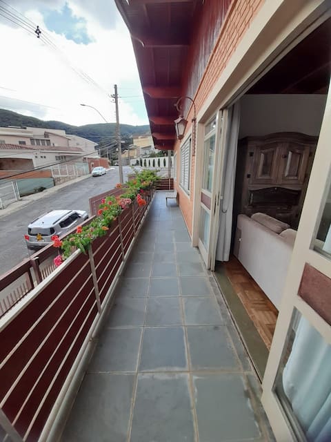Airbnb em destaque: Beautiful View, upscale neighborhood near downtown em Poços De Caldas