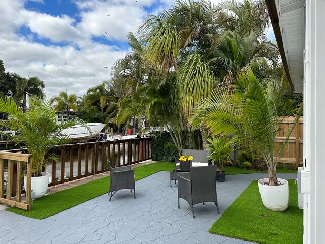 NEW Tropical Haven – Near Hard Rock & FLL Airport gallery image 3