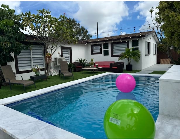 NEW Tropical Haven – Near Hard Rock & FLL Airport