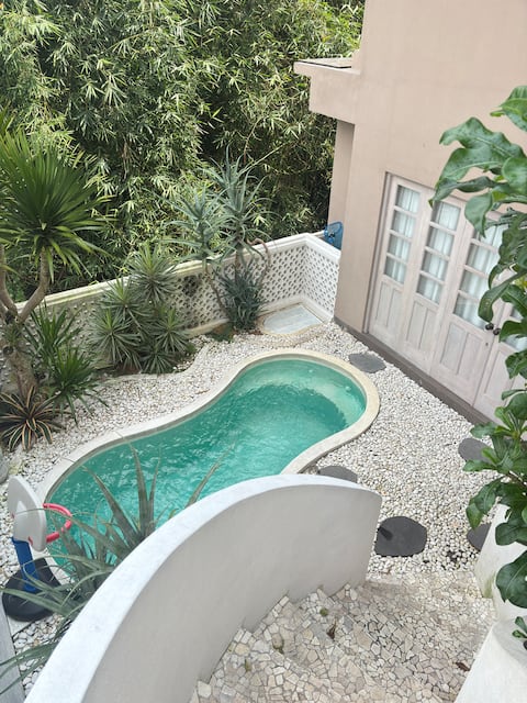 4BR Villa Bandung • Pool, Billiard & Green View