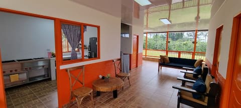 Successful Airbnb property: Property with Jacuzzi and Beautiful Views / Coffee Region in Calarcá