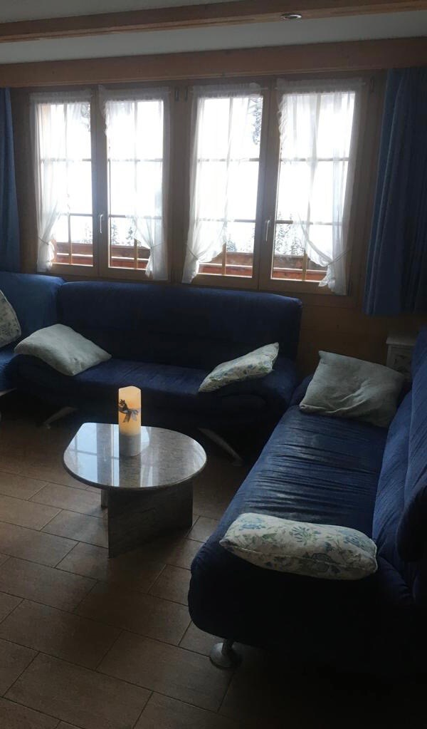 Top Airbnb: 5.5-room apartment 9 beds 1 crib 2 parking spaces in Adelboden