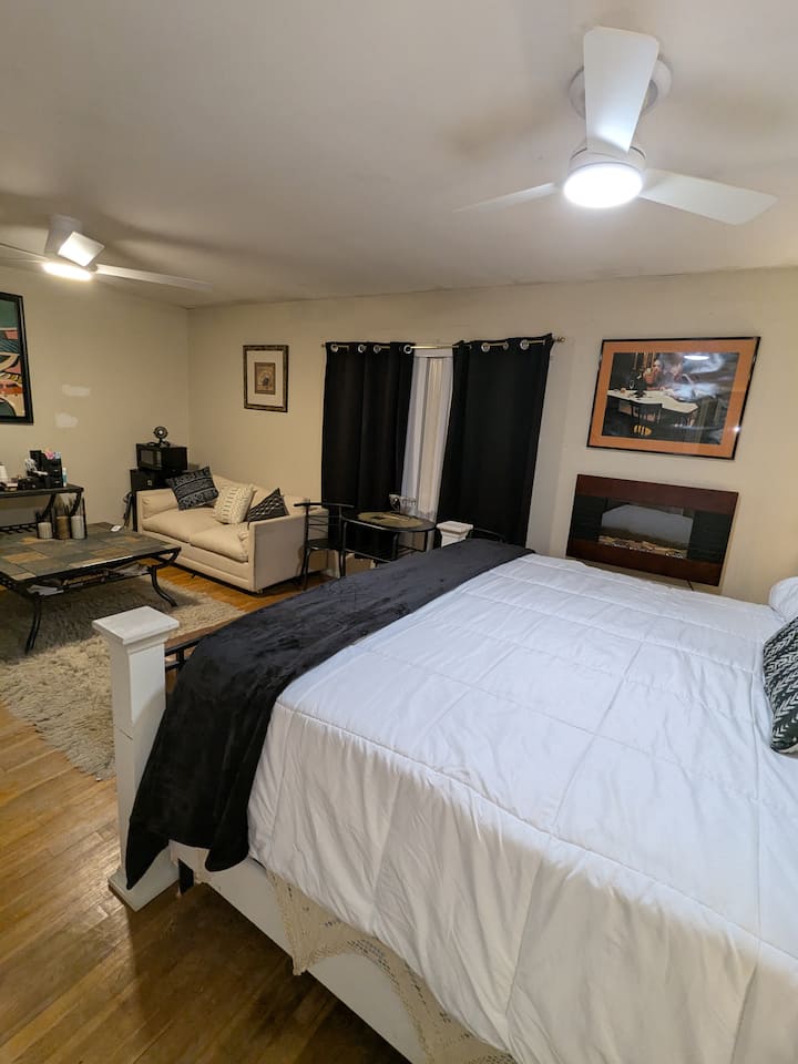 საძინებელი 1