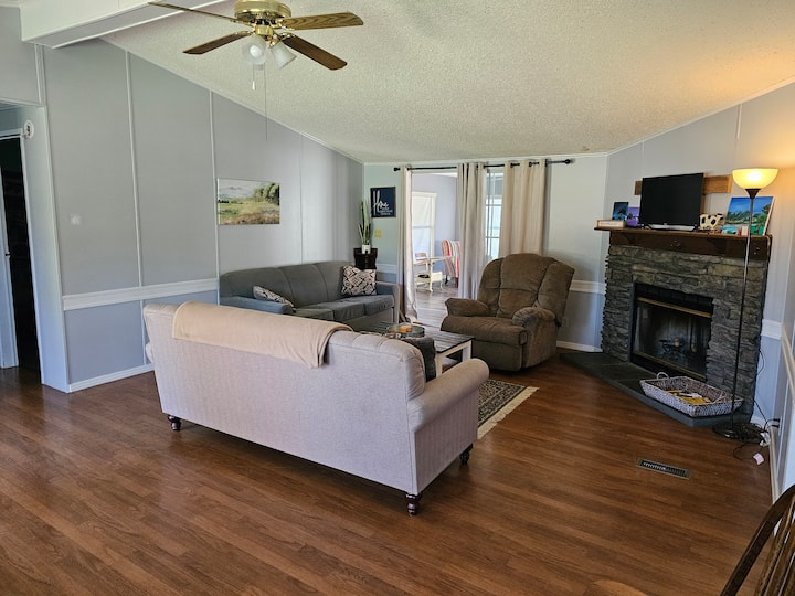 Providence Landing Guesthouse - Tennessee