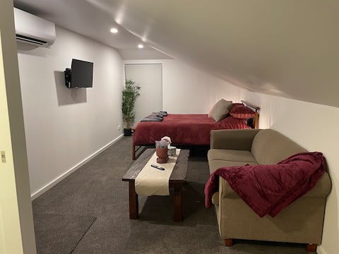 Successful Airbnb property: The Loft in West Busselton