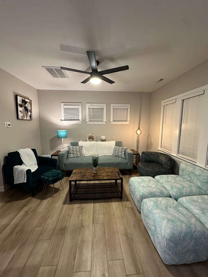 Modern Pet-friendly Home | Fire Pit | Boat Parking - Wilmington, NC
