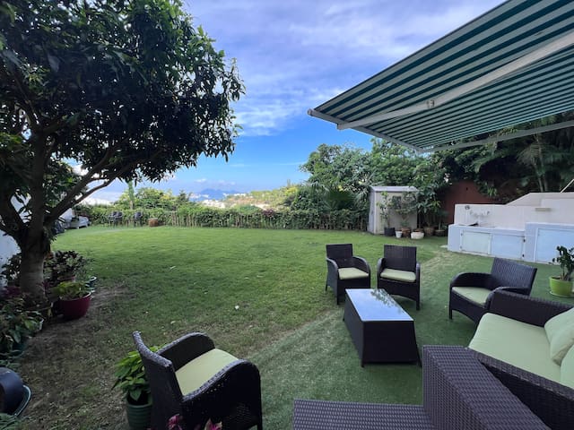 “Beautiful Garden Home with Stunning View” gallery image 3