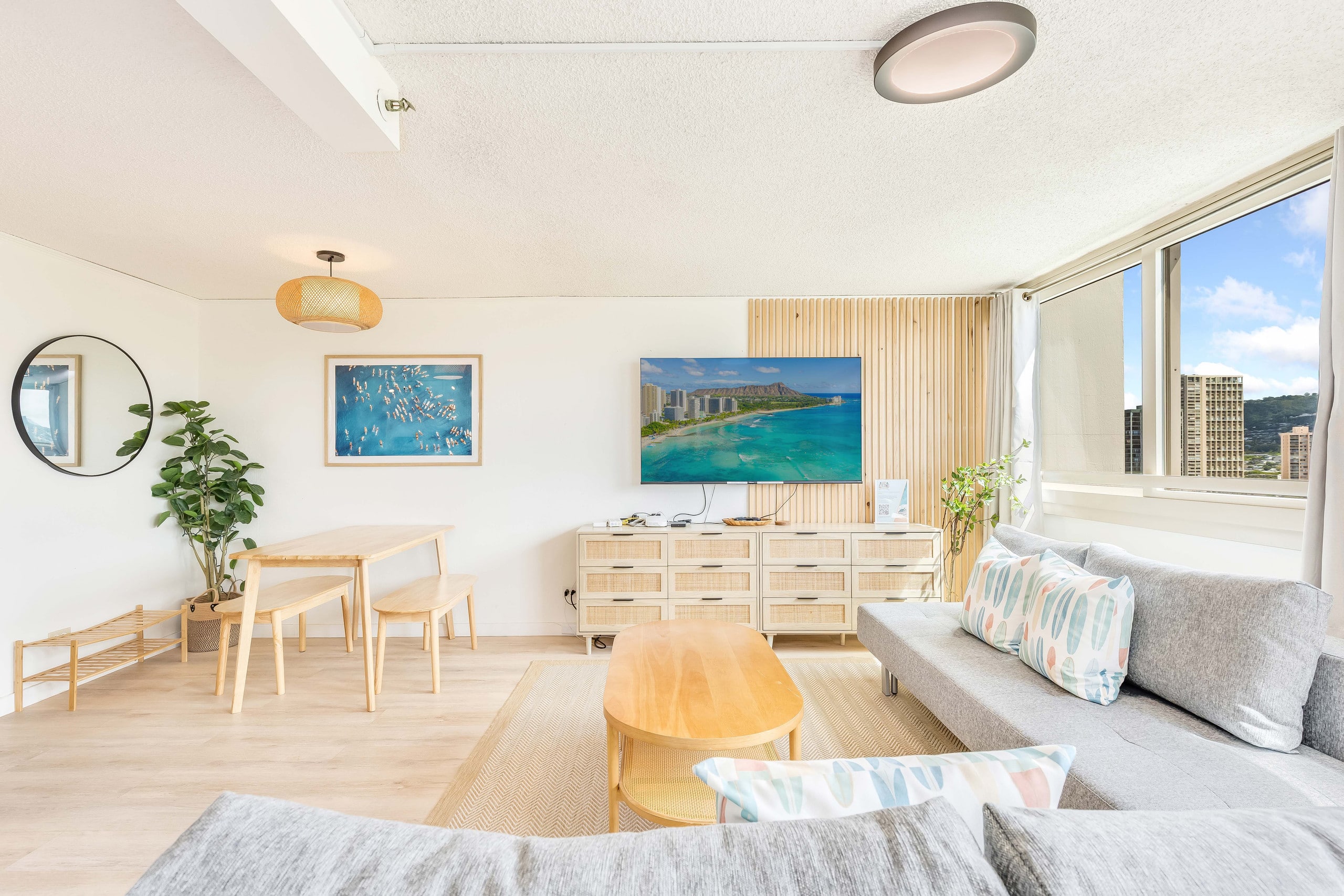Condo in Honolulu · ★4.68 · 1 bedroom · 2 beds · 1 bath - Image 14