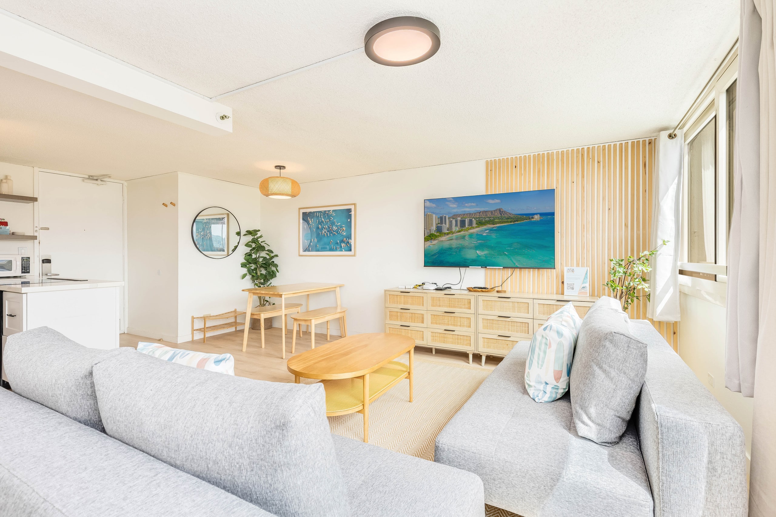 Condo in Honolulu · ★4.68 · 1 bedroom · 2 beds · 1 bath - Image 1