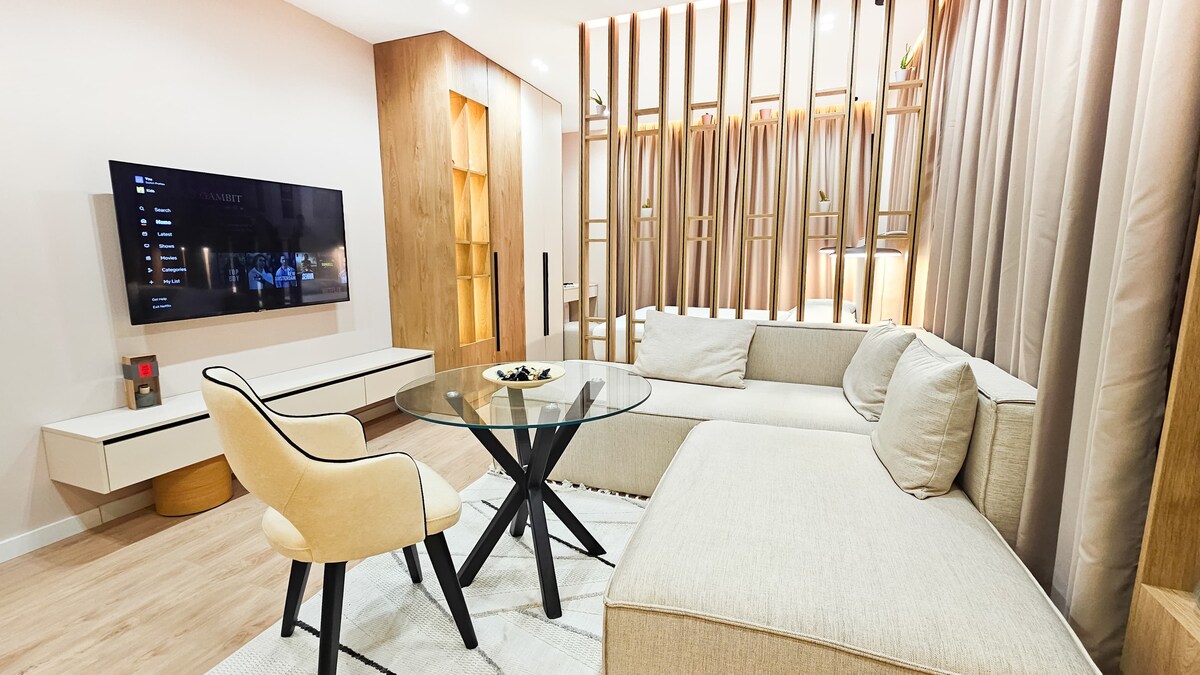 Listing 1087065908440806379