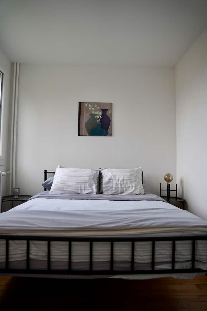 საძინებელი 1