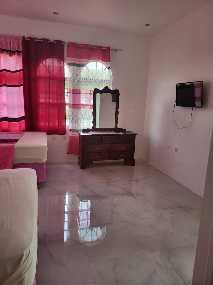 غرفة النوم 1