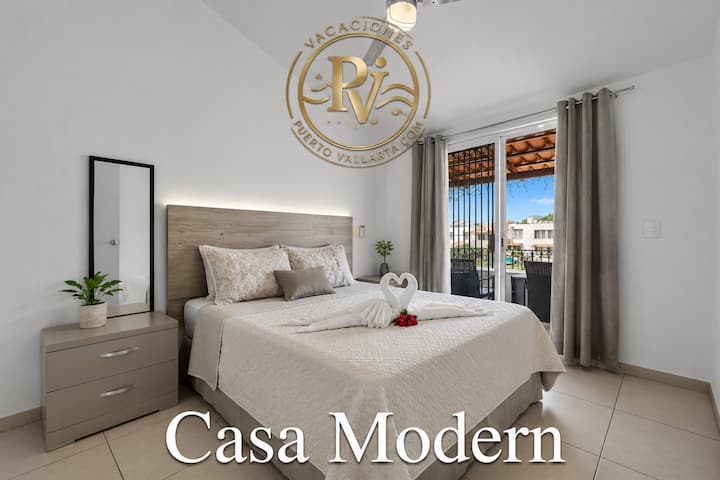 Modern Pool Side, 3 Bdrm House with parking