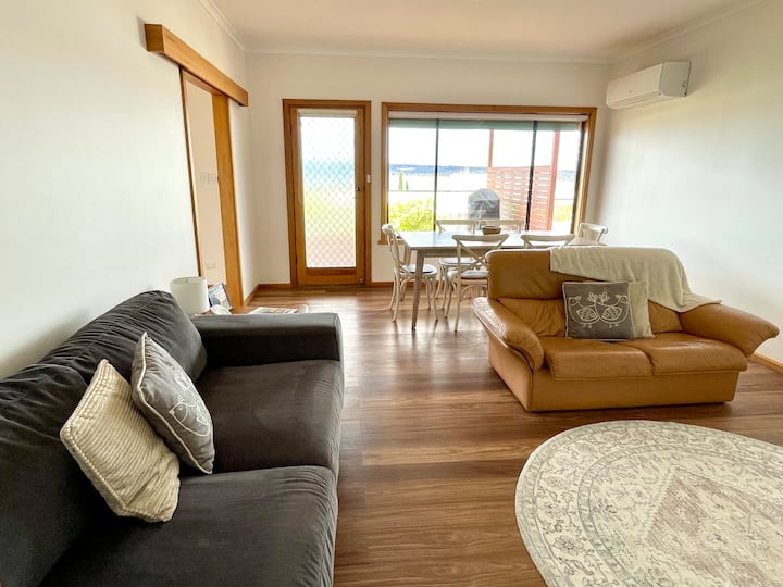 Brindy's By The Bay - Emu Bay