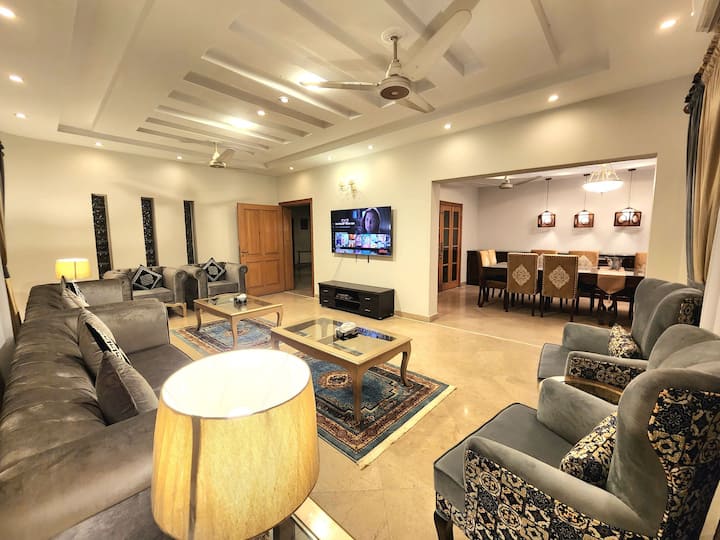 Bright 4-BHK Park Face House In Ph-2 Bahria Town