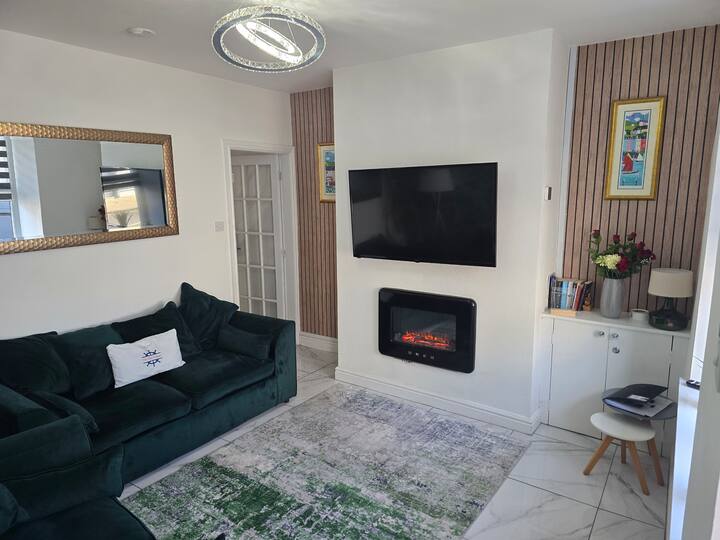 The Bay Cottage-hot Tub & Sauna Morecambe Bay - Morecambe