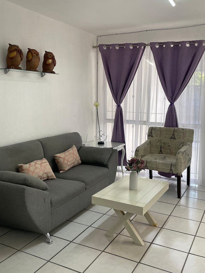 La Casa De Nataly - Leon
