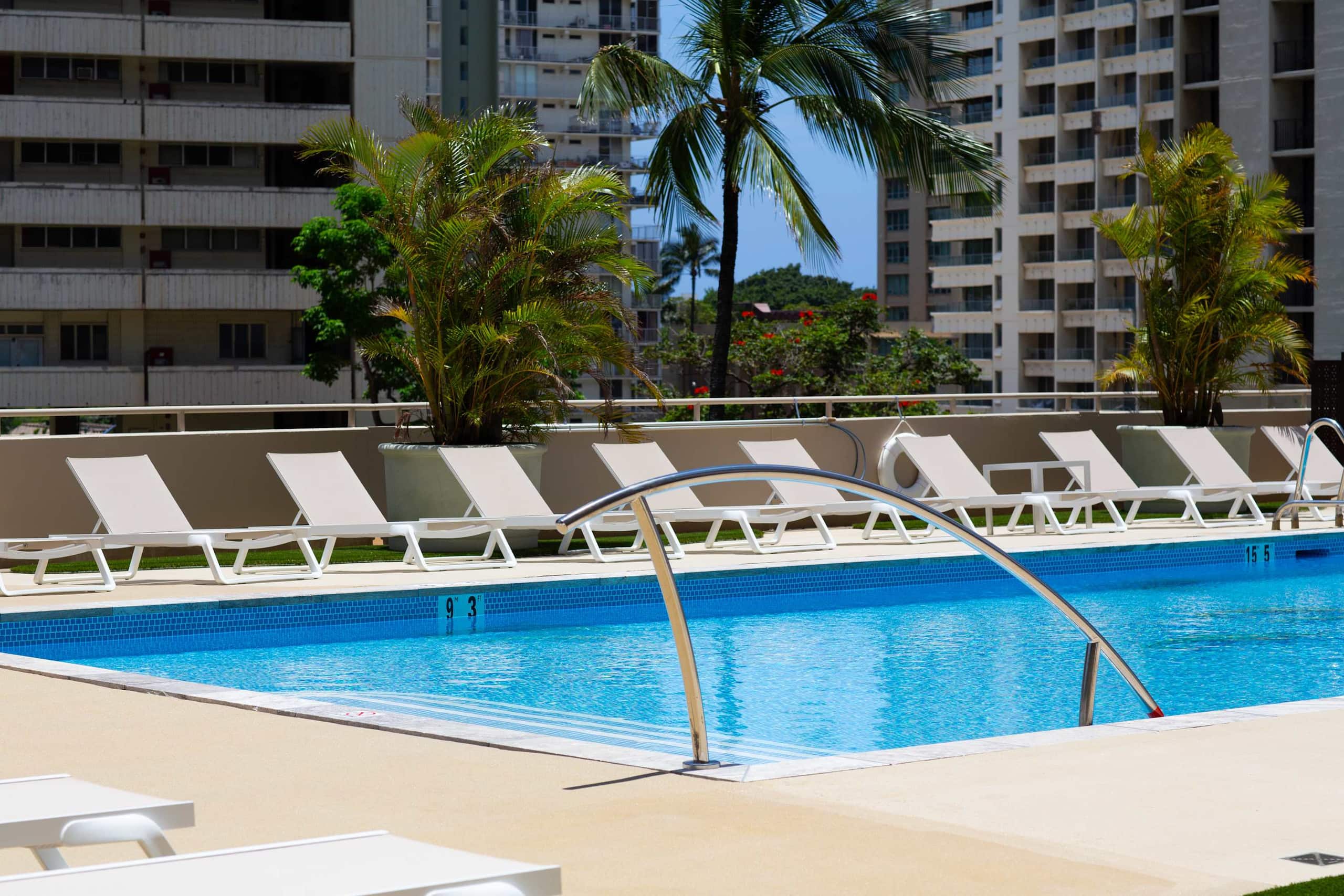 Condo in Honolulu · ★4.91 · 1 bedroom · 3 beds · 1 private bath - Image 56