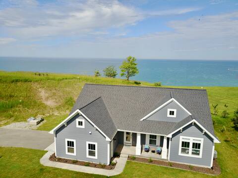 4-Acre 5-Bedroom Home on Lake Michigan + Hot Tub!